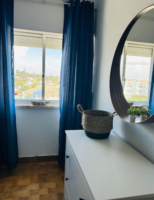 Marea Algarve - Sea View Cozy Sunny Apartment In Alvor Exterior foto